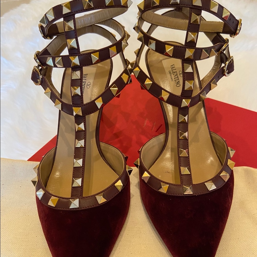 VALENTINO Rockstud Velvet Ankle Strap Pump